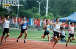 天下大/中学生田径锦标赛，，，，，，，，真人游戏跑道同时亮相！